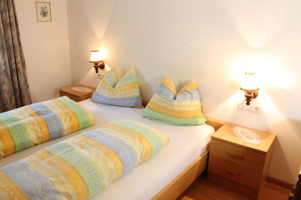 Appartement Haus Kofler à Casateia Extérieur photo
