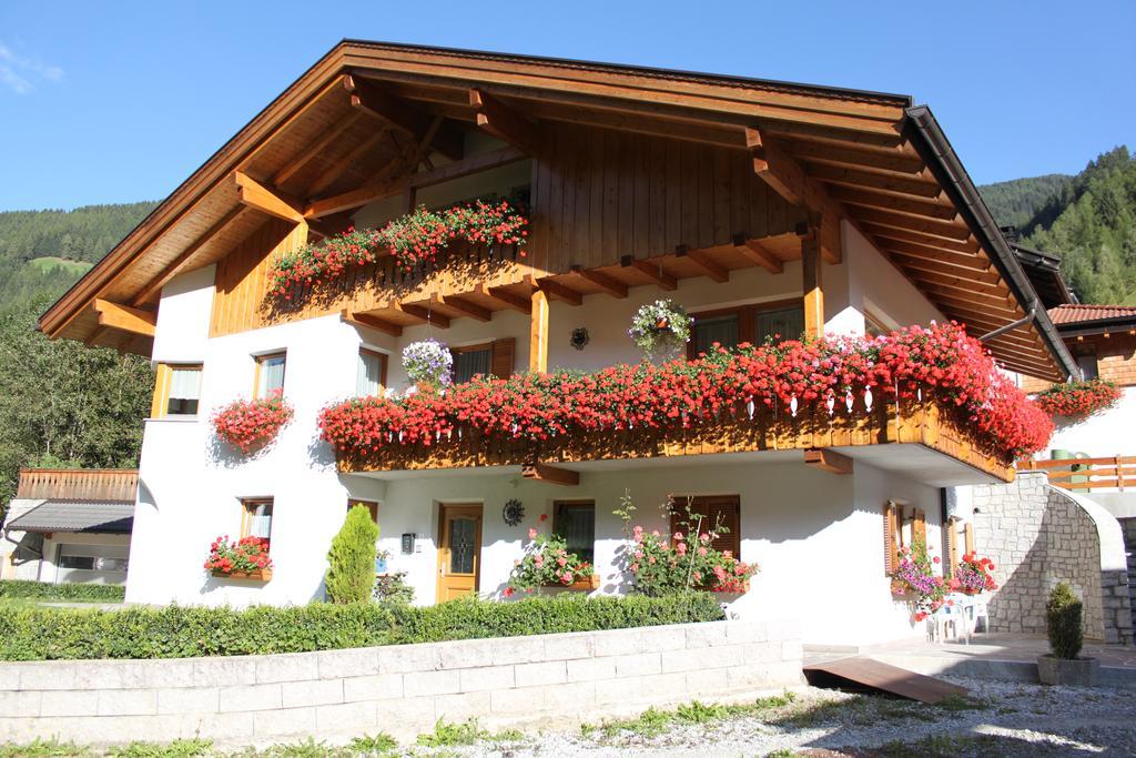 Appartement Haus Kofler à Casateia Extérieur photo